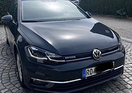 VW Golf Volkswagen 1.5 TSI ACT 96kW Highline BlueMotion Hi...