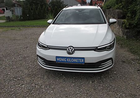 VW Golf Volkswagen VIII Variant Life
