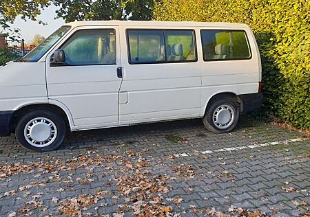 VW T4 Caravelle Volkswagen 2.5 Kat Automatik Standard