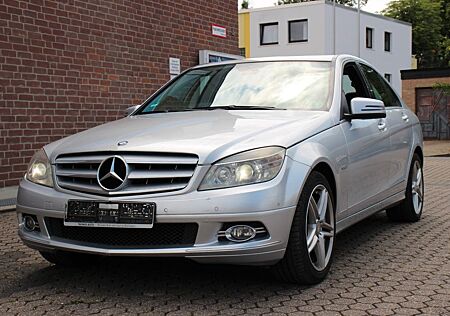 Mercedes-Benz C 350 4Matic TEILLEDER NAVI SHZ PDC AUTOMATIK