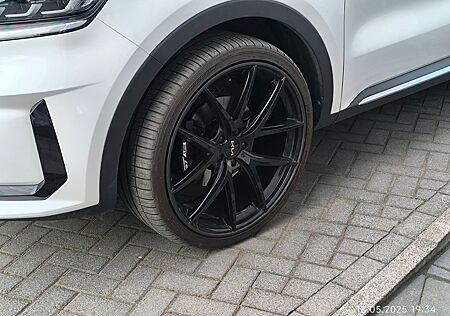 Kia Sorento PHEV PLATINUM (22 ZOLL) AHK-PANO UNIKAT