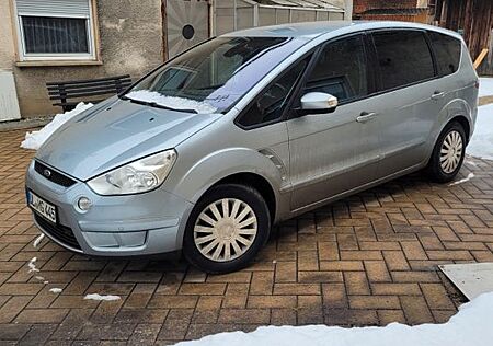 Ford S-Max 2,0 TDCi 96kW DPF Titanium 6-tronic Ti...