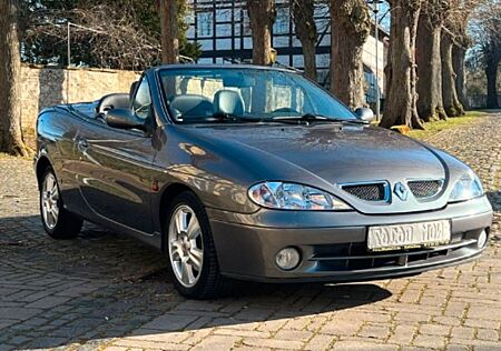 Renault Megane Cabriolet Privilege 2.0 16V Privilege