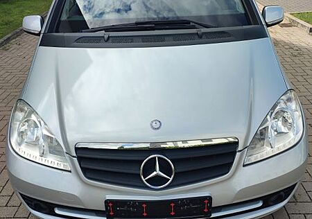 Mercedes-Benz A 160 A -Klasse , Klima TÜV Neue