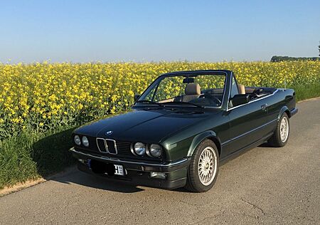 BMW 325i Cabrio VFL malachitgrün Metallic original