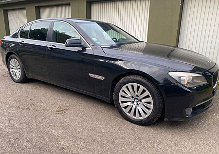 BMW 740d xDrive TÜV NEU