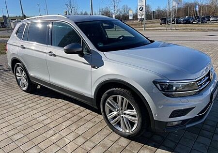 VW Tiguan Allspace Volkswagen Highline TDI 4M DSG ACC HUD 19LM