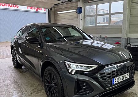 Audi Q8 e-tron Q8 Sportback S line 55 e-tron quattro 300 kW