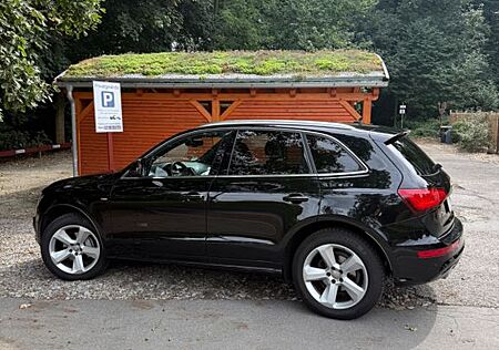 Audi Q5 2.0 TDI 2Hand Scheckheft. Gute Zustand,