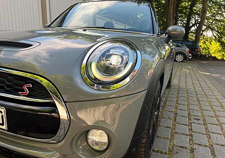 Mini Cooper SD Cabrio (F57)
