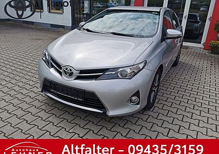 Toyota Auris 1.33 Edition KAMERA+TOUCH+SHZ+BLUETOOTH