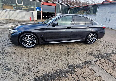 BMW 520 5 Limousine d xDrive M Sport,Leder,Pano
