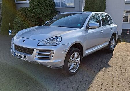 Porsche Cayenne S 4.8 ltr V8