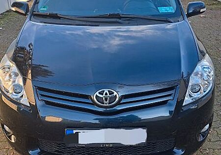 Toyota Auris 1,6-l-Valvematic Travel Travel