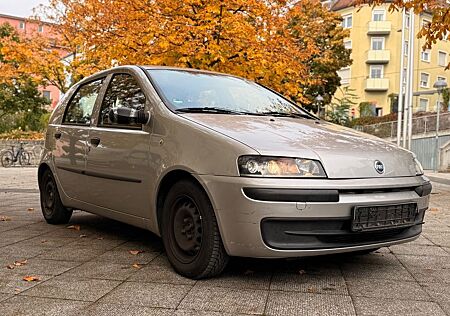 Fiat Punto 1.2 16V*AUTOMATIK*AHK*1.HAND*8-REIFEN*TOP