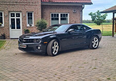 Chevrolet Camaro 6.2 V8 MT -