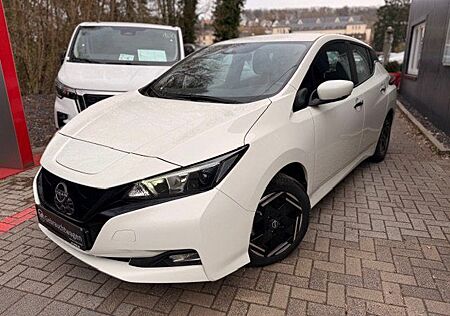 Nissan Leaf (ZE1) MY22 ACENTA Option Winterpaket
