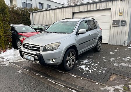 Toyota RAV 4 2.2-l-D-CAT 4x4 Executive