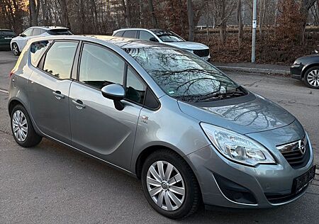 Opel Meriva B Active**KLIMA**EURO-5**TÜV-03-2027