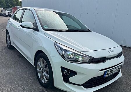 Kia Rio Vision Navi Tempomat Rückfahrkamera