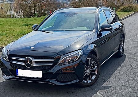 Mercedes-Benz C 220 CDI 4MATIC T AVANTGARDE Autom. AVANTGARDE