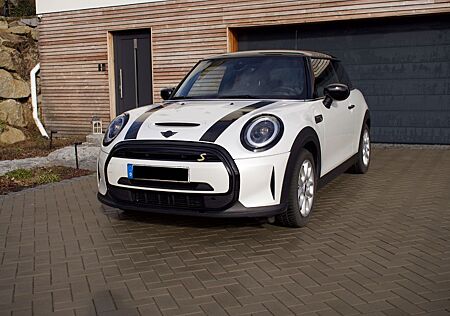 Mini Cooper SE Classic Trim