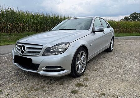 Mercedes-Benz C 180 BlueEFFICIENCY AVANTGARDE AVANTGARDE