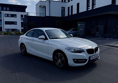 BMW 220 Gran Coupé NAVI, AUTOMATIK, M-LENKRAD
