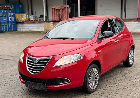 Lancia Ypsilon*Gold*32.000KM*Automatik*Klima*5Türig*EU5