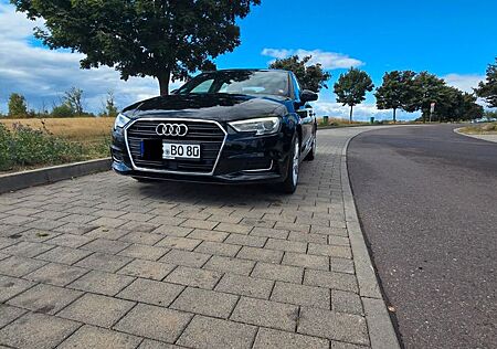 Audi A3 35 TFSI S tronic -