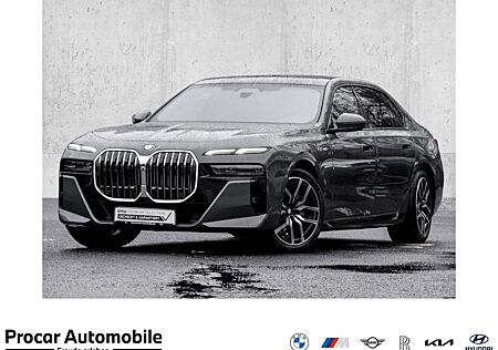 BMW 740d xDrive M SPORT+HuD+DA PROF+360°+STANDHZG+SK