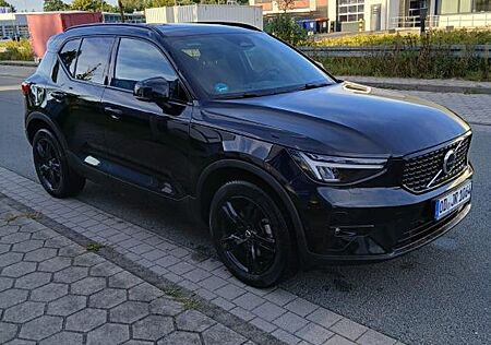 Volvo XC 40 XC40 B4 Ultra Dark DCT inkl. Werksgarantie
