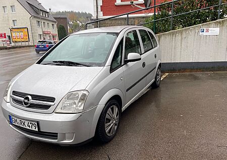 Opel Meriva 1.6 AUTOMATIK - Vieles Neu