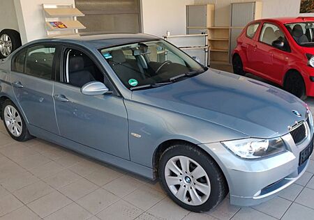 BMW 318i E90 Automatik