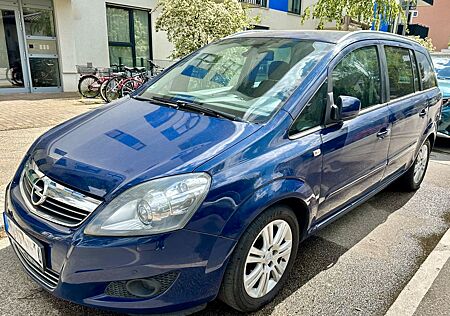 Opel Zafira 1.7 CDTI ecoFLEX 81kW Family Plus Fam...