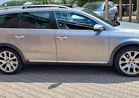 VW Passat Alltrack Volkswagen 2.0 TDI DSG 4MOT 130kW Alltr...