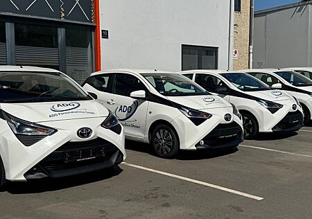 Toyota Aygo (X) Aygo Business Paket*2.Hand*LED*Klima*
