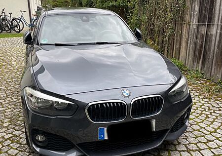 BMW 116d M Sport - Apple CarPlay