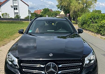 Mercedes-Benz GLC 300 4MATIC Autom. -
