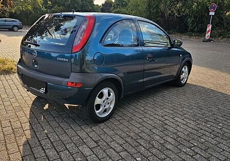 Opel Corsa 1.0 -