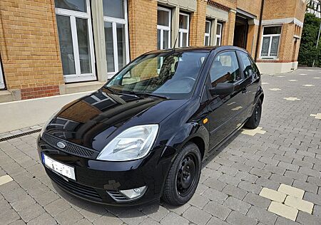 Ford Fiesta 1.4 Tüv 07.27 / Ölwechsel Neu/ Angemeldet