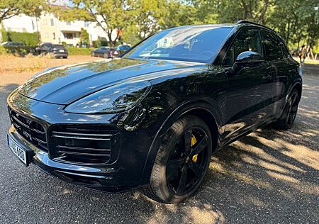 Porsche Cayenne Turbo S E-Hybrid