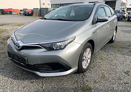 Toyota Auris Touring Sports gebraucht kaufen Toyota Auris Touring Sports Auris 1.8 VVT-i Hybrid Automatik TS Cool