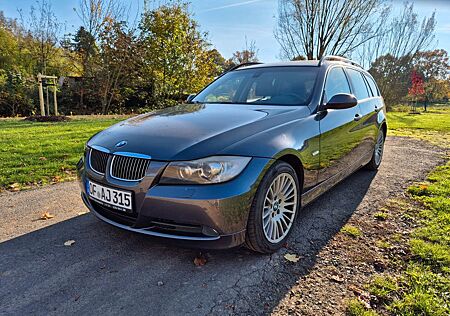 BMW 325xi touring - Leder AHK Xenon Navi