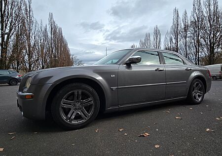 Chrysler 300C 3.0 CRD Autom. -