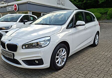 BMW 218d Active Tourer Advantage/NAVI/SCHECKHEFTGEPF