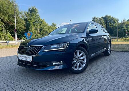 Skoda Superb Combi Style,BI-XENON,NAVI,17-ZOLL,1-HAND.