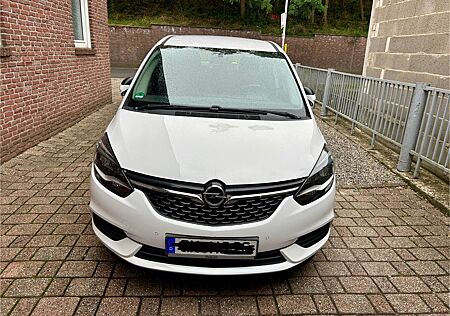 Opel Zafira Tourer