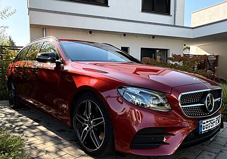 Mercedes-Benz E 400 d 4MATIC T-Modell AMG, Leder, Burm., AHK