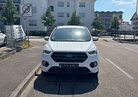 Ford Kuga ST-Line AWD / Automatik / TÜV NEU